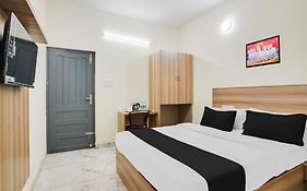 Hotel O Xotel Near Hsr